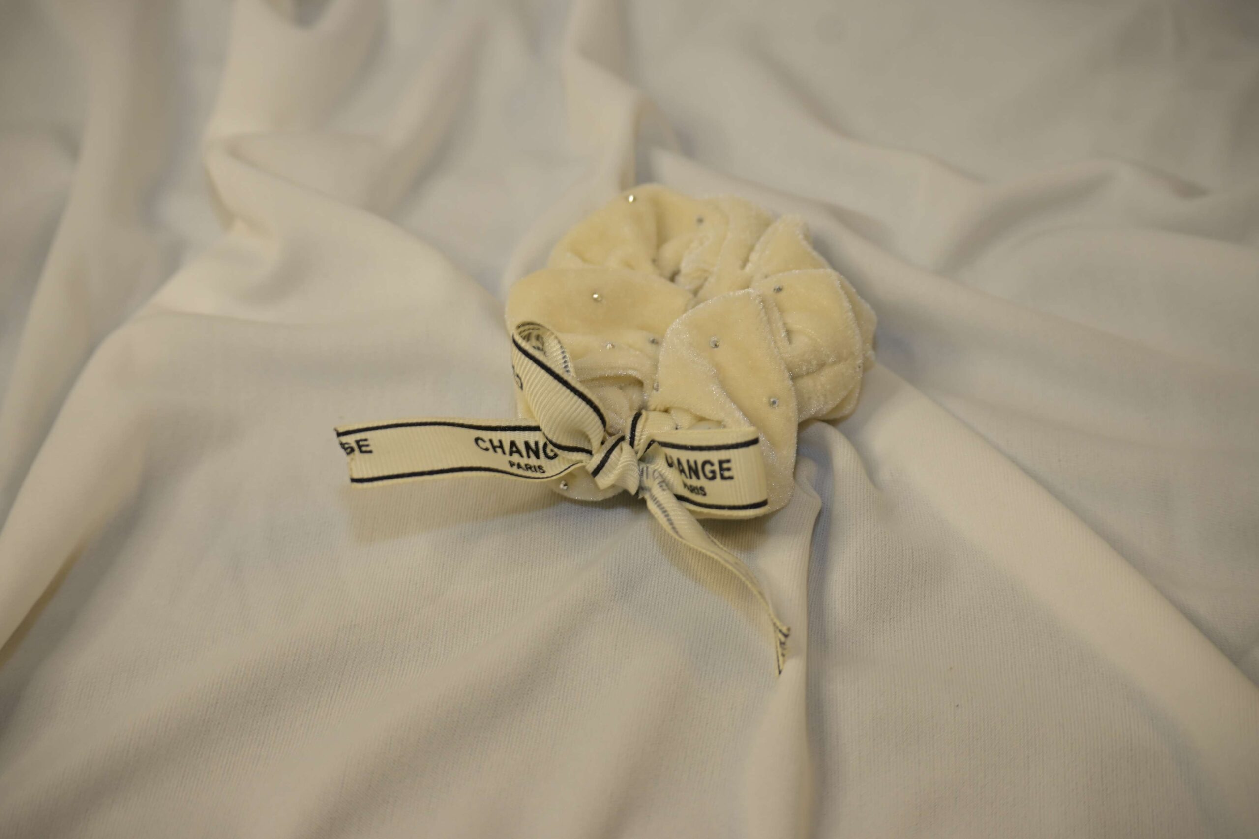 white Scrunchy white Scrunchy - Image 1